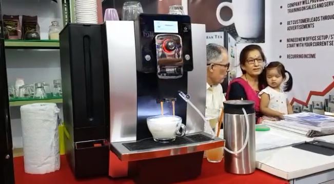 cappuccino on canova coffee machine